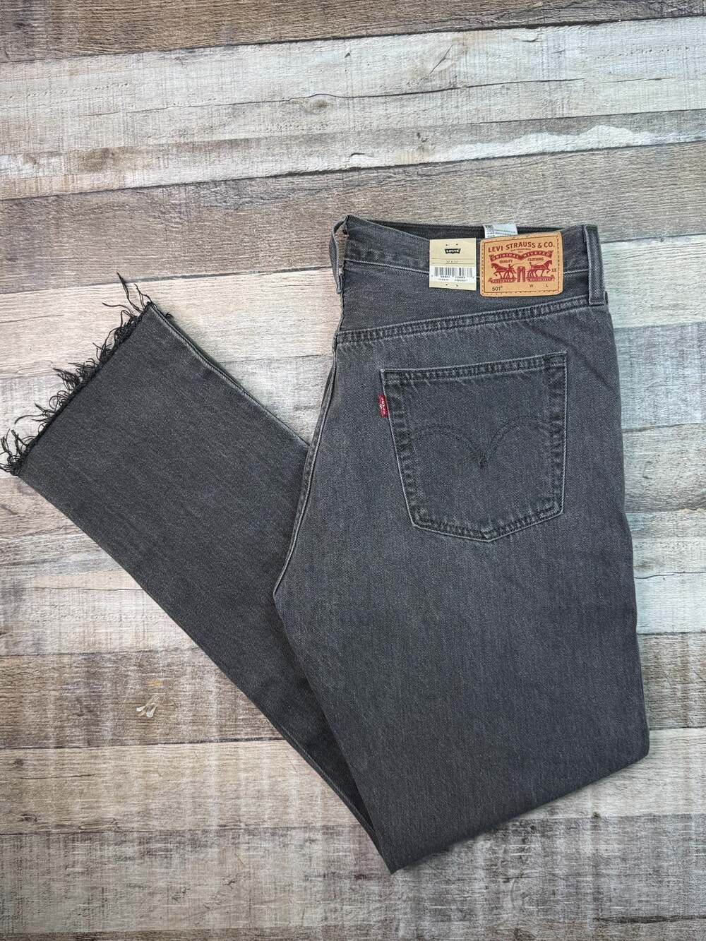 NEW Levi's 501 Original Womens Gray Straight Leg Jeans 32 x 30 Raw Hem High Rise